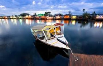 7 Days 6 Nights Dal Lake Forest Holiday Package