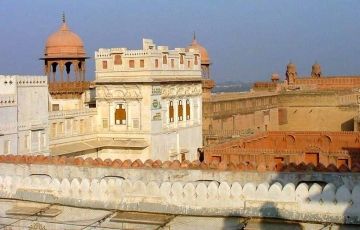 Magical 14 Days 13 Nights Delhi, Agra, Jaipur, Pushkar, Udaipur, Bikaner with Mandawa Trip Package