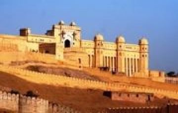 Amazing 2 Days Delhi to Jaipur Romantic Trip Package