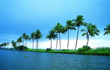 Family Getaway 7 Days 6 Nights Alleppey Vacation Package