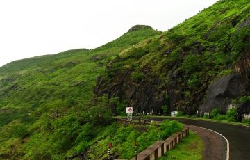 Beautiful 3 Days 2 Nights Mahabaleshwar with Lonavala Trip Package