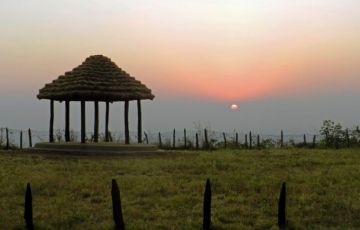 Pleasurable 16 Days 15 Nights Bandhavgarh Vacation Package