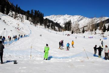 Memorable 4 Days Delhi to Manali Forest Holiday Package