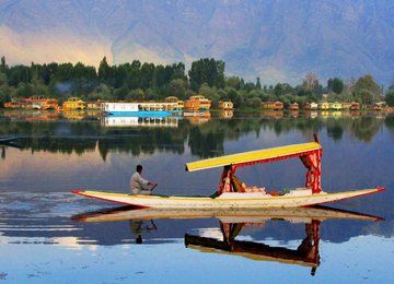 Pleasurable 3 Days 2 Nights Srinagar Nature Holiday Package