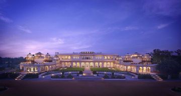 Beautiful 2 Days Jaipur Shopping Trip Package by Supreme Travelers