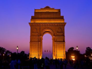 Ecstatic 6 Days 5 Nights Delhi Luxury Tour Package