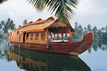 Magical 7 Days 6 Nights Thekkady Beach Trip Package