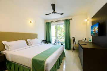 Pleasurable 3 Days Goa India Friends Holiday Package