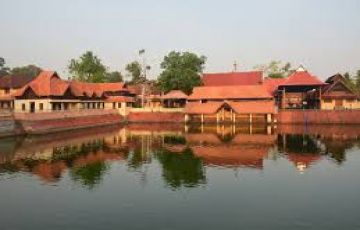 Best 4 Days Delhi to Kerala Family Trip Package