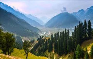 Family Getaway 7 Days Mumbai to Srinagar Vacation Package