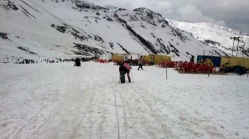 Experience 4 Days 3 Nights Kullu Shopping Tour Package