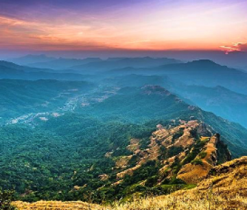 Heart-warming 5 Days 4 Nights Mumbai, Lonavala, Lavasa with Panchgani Tour Package