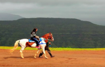 Family Getaway Mahabaleshwar Tour Package from Lavasa