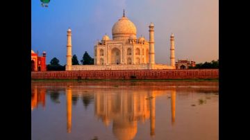 Agra and New Delhi Tour Package for 2 Days 1 Night