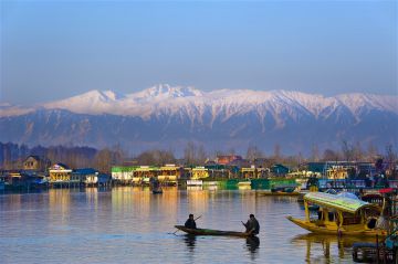 Experience 7 Days Pahalgam, Gulmarg with Srinagar Vacation Package