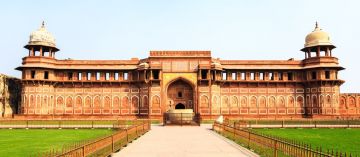 Beautiful 4 Days Delhi and Agra Vacation Package