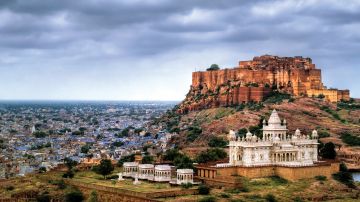 Family Getaway 7 Days Udaipur, Jodhpur and Jaisalmer Holiday Package