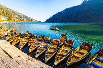 Heart-warming 5 Days Corbett, Nainital with Delhi Holiday Package