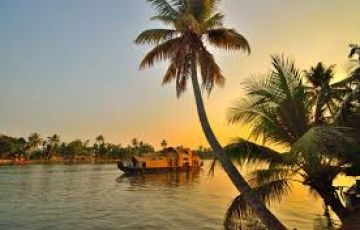 Ecstatic 4 Days 3 Nights Cochin with Alleppey Trip Package