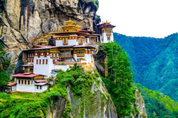 Heart-warming 7 Days Bagdogra To Phuentsholing, Thimphu and Paro Tour Package