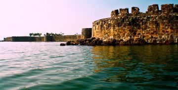 Beautiful 4 Days 3 Nights Mumbai, Tarkarli and Malvan Holiday Package