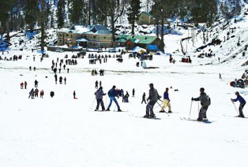 4 Days Delhi and Auli Holiday Package