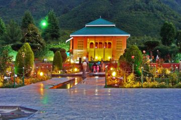 Family Getaway 2 Days 1 Night Katra with Vaishno Devi Darshan Tour Package