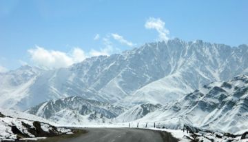 Ecstatic 4 Nights 5 Days Leh Vacation Package