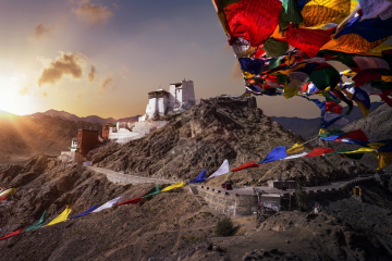 7 Days 6 Nights New Delhi to Leh Tour Package