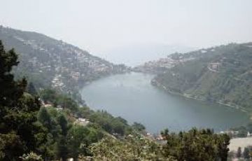 Ecstatic 5 Days 4 Nights Nainital, Kausani, Corbett and Delhi Drop Vacation Package