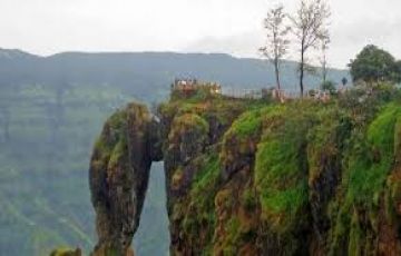 Heart-warming 4 Days 3 Nights Mahabaleshwar Holiday Package