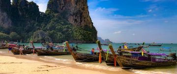 Pattaya and New Delhi Tour Package for 4 Days 3 Nights