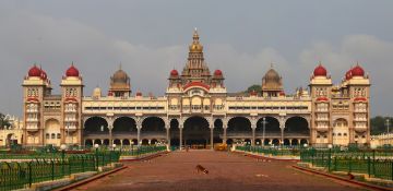 Pleasurable New Delhi Tour Package for 6 Days