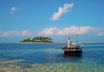 Heart-warming 5 Days 4 Nights Agatti Island Trip Package