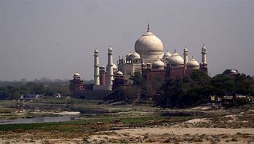 Magical 2 Days Agra and Srinagar Tour Package