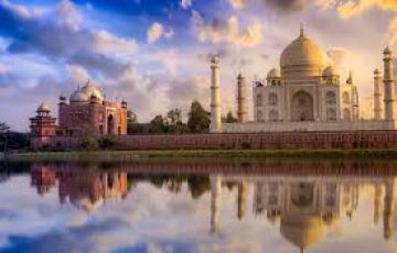 Beautiful 3 Days 2 Nights Varanasi, Agra and Delhi Trip Package