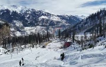 Family Getaway 4 Days Manali and Kufri Tour Package