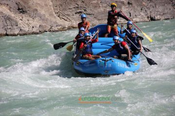 Family Getaway 2 Days Rishikesh with New Delhi Trip Package