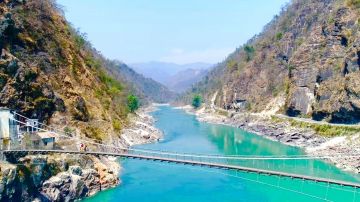 2 Days 1 Night Rishikesh and New Delhi Tour Package