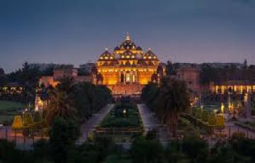 Amazing 6 Days 5 Nights New Delhi and Mumbai Vacation Package