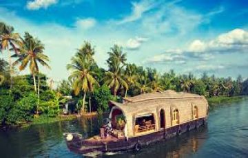 Heart-warming 3 Days Cochin with Alleppey Tour Package