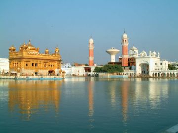 Beautiful 2 Days Amritsar with New Delhi Holiday Package