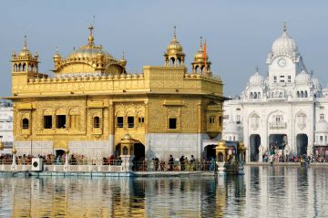 Family Getaway 2 Days 1 Night Amritsar with New Delhi Holiday Package