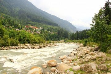 Memorable 6 Days Delhi to Himachal Pradesh Honeymoon Tour Package