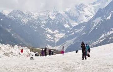 Family Getaway 3 Days Manali to shimla Tour Package