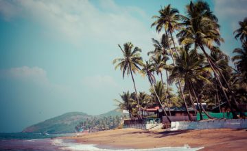 Experience 4 Days 3 Nights goa Honeymoon Tour Package