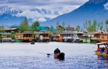 Family Getaway 4 Days gulmarg Trip Package