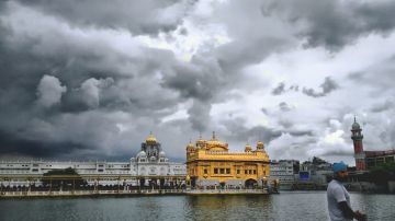 Family Tour Package for 2 Days 1 Night from Amritsar