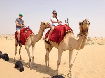 Family Getaway dubai Friends Tour Package for 2 Days 1 Night