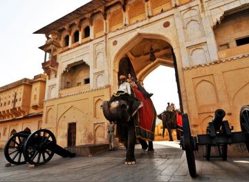 Family Getaway 4 Days Jaipur to pushkar Tour Package